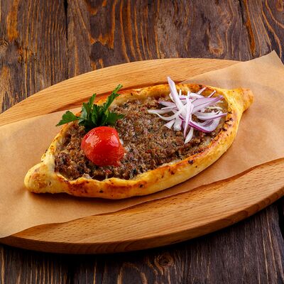 Харчула с мясной начинкой в У Ханумы по цене 540 ₽