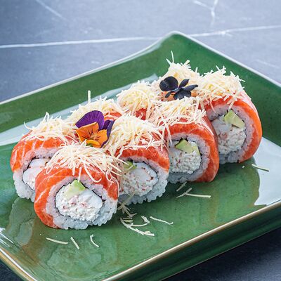 Ролл с креветкой и пармезаном в Панда по цене 47 р.