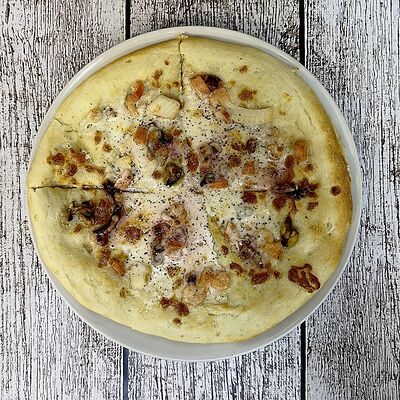 Мини-пицца с морскими деликатесами в Луна Рыба по цене 545 ₽