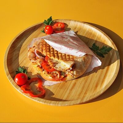 Шаурма с курицей в питев Шаурма Сытная Лавка по цене 350 ₽