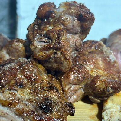 Свиная шеяв Му&За по цене 570 ₽