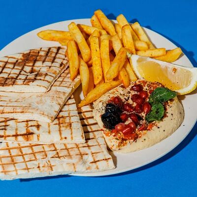 Хумус в Ист по цене 585 ₽