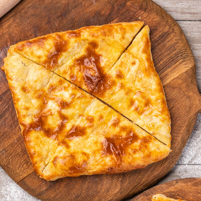 Пеновани Пури с тыквой в Грузинское кафе Ван Гоги по цене 280 ₽