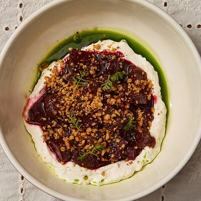 Свёкла с кремом из брынзыв Банщики по цене 860 ₽