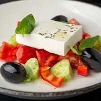 Салат Греческий в Сытый Лось