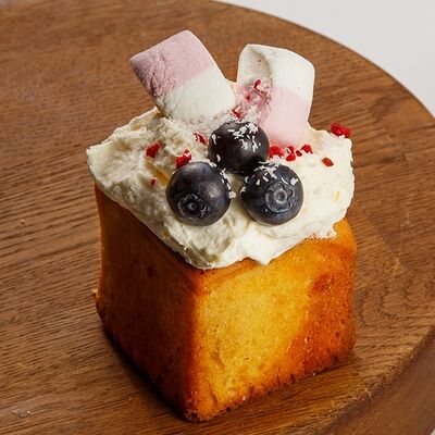 Куб-кекс малиновый в Кэрри по цене 230