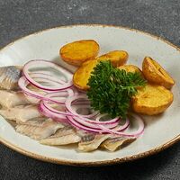 Сельдь с картошкой в Колхида
