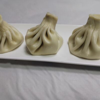 Хинкали с говядиной в Lavash сenter по цене 330 ₽