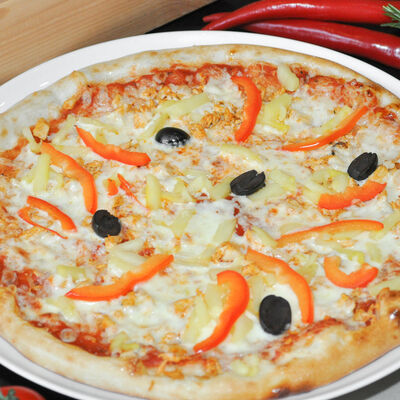 Пицца Тропикана в PrestoMia по цене 460 ₽