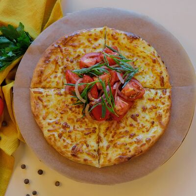 Хачапури с томатами и ароматным тархуном в Баклажан в ТЦ 