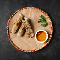 Нэм ран в COM PHO Вьетнамская кухня