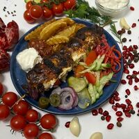 Шашлык из курицы с гарниром в Шаверма