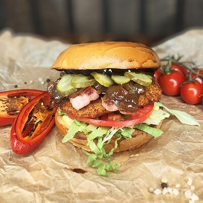 Курочка терияки в Биг Хот-дог по цене 570 ₽