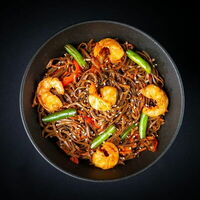 Соба с креветками в Sushiman