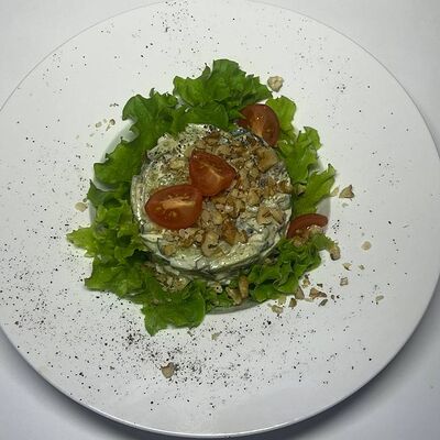 Салат Айоли с говяжьим языком в Iago по цене 490 ₽