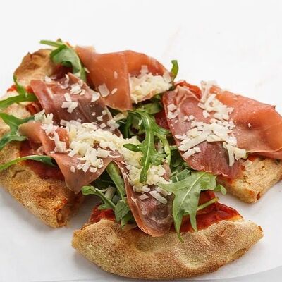 Пицца с хамономв Pizzatta по цене 472 ₽