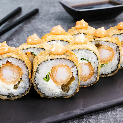 Ролл Хрустящая креветка темпура в Суши Мастер по цене 489 ₽