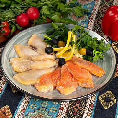 Рыбное ассорти в Кафе Сим-Сим по цене 1220 ₽