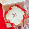 Бенто-торт Love you с бантиками и рюшамив Caramel magic моти и бенто по цене 2390