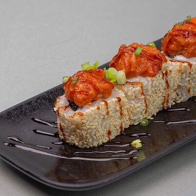 Магуро авокадо урамаки в Городовой Идзакая по цене 780 ₽