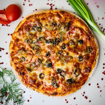 №11 Пицца Щедрая душа в Батон и булка по цене 765 ₽