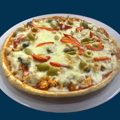 Пицца с курицей и грибами в Шаверма сити по цене 390 ₽