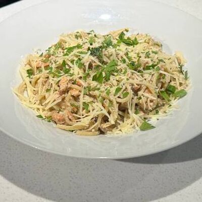 Паста с форелью в За плетнём по цене 359 ₽