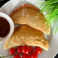 Чебуреки с мясом в Кафе Kafe
