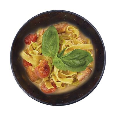 Паста с лососем в Catch по цене 690 ₽