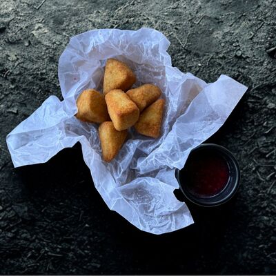 Жареный Камамбер в Траттория Ла Вилла по цене 759 ₽