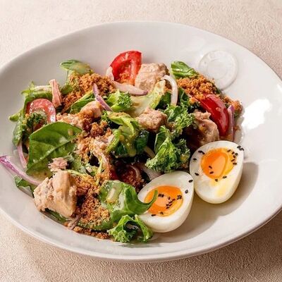 Салат с тунцом в Чиполучо по цене 389