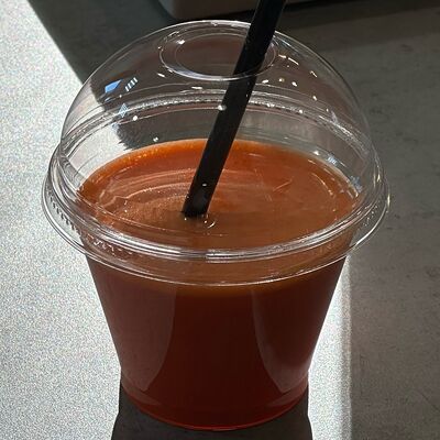 Морковный фреш в Ngs кофе по цене 330 ₽