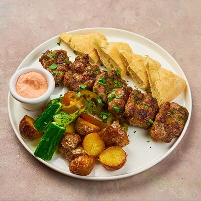 Уштипцы по-пиротски в Балкан Петроградский по цене 920 ₽