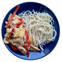 Удон с курицей по-азиатски в Grechka