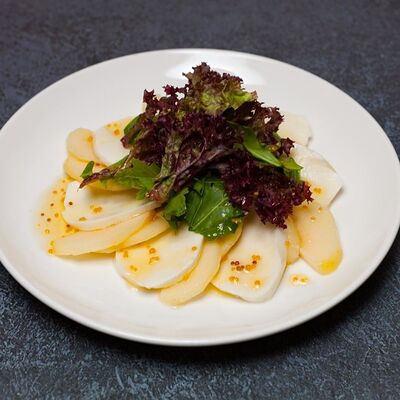 Капрезе с грушей в #proсчастье по цене 650