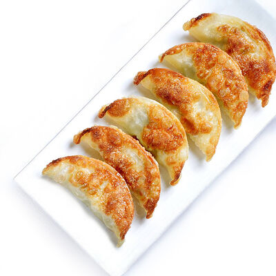 Дамплинги жареные с мясом и овощами в Колбасный Цех ЗАПАД-А по цене 350 ₽