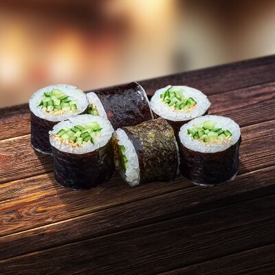 Мини-ролл огурец в Суши Рай по цене 200 ₽