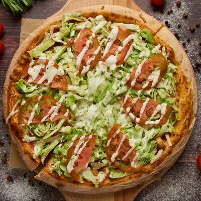 Пицца Цезарь в Rozanna по цене 940 ₽