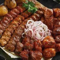 Комбо на компаниюв Марк