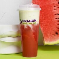 Арбуз с зеленым чаем и сырной пенкой в Dragon Mixology Bar