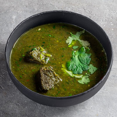 Суп Харчо с ткемали и грецкими орехами в КрабыКутабы по цене 730 ₽