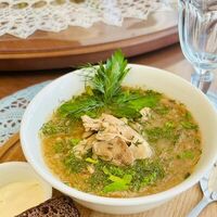 Томленые щи с уткой и квашеной капустой в Троицкий