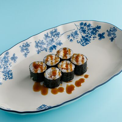 Маки-ролл с угрем в MO by Matisov по цене 649 ₽