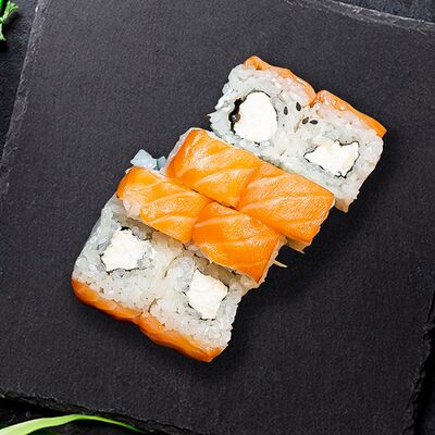 Филадельфия лайт с сыром в Royal по цене 619 ₽