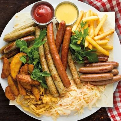 Колбасная тарелка в Старый Амбар по цене 2209 ₽