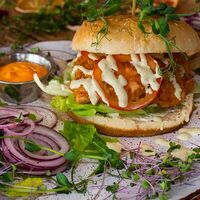 Бургер с треской в Имбирь