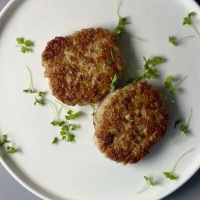 Рубленые котлетки из индейки в Camon Cafe по цене 160 ₽