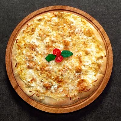 Пицца С Сыром 30 см в ПиццаПлюс по цене 650 ₽