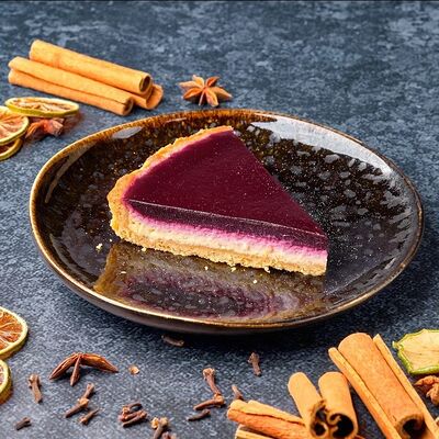 Тарт с черной смородиной в Mesto Sushi & Grill по цене 420