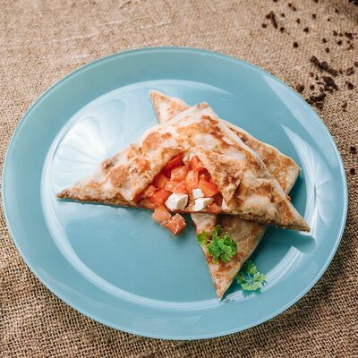 С томатом и брынзой в Кафе-парк Теремок по цене 190 ₽